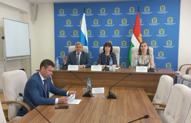 Более 300 представителей муниципальных образований Калужской области приняли участие в обучающем семинаре по вопросам местного самоуправления