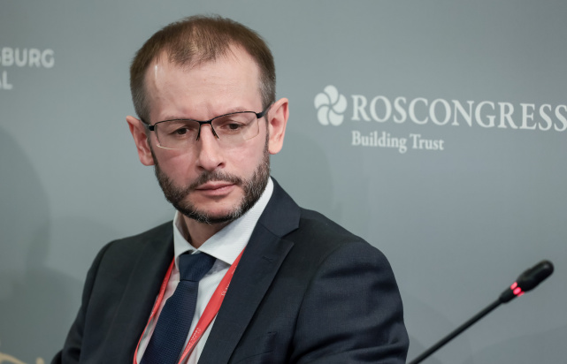 На полях ПМЮФ состоялась сессия «Национальная модель целевых условий ведения бизнеса. Как будут разрешаться экономические споры в 2030 году?»