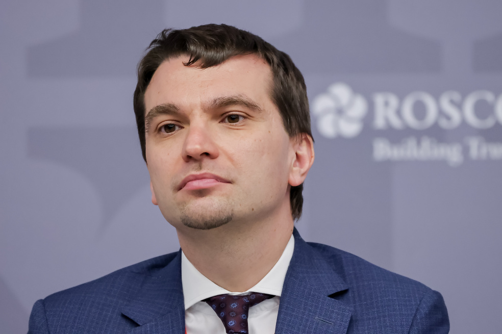 О людях, процессах и технологиях в контексте работы государственных юридических служб поговорили на ПМЮФ 25