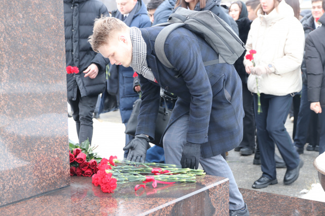 В Санкт-Петербурге прошли мероприятия, посвященные 181-й годовщине со дня рождения Анатолия Кони В Санкт-Петербурге прошли мероприятия, посвященные 181-й годовщине со дня рождения Анатолия Кони