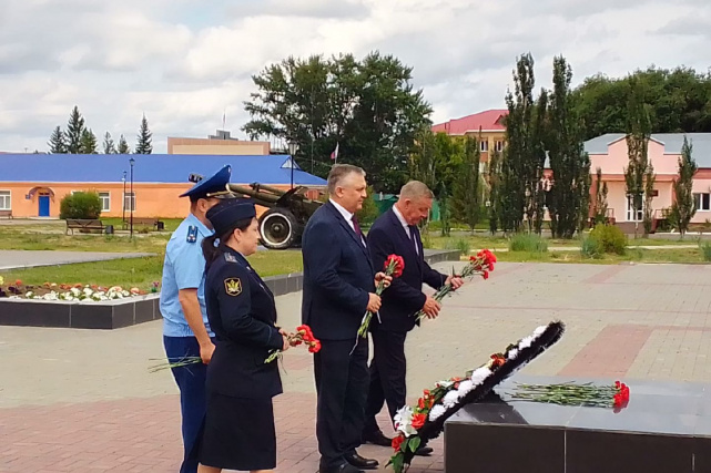 vozlozhenie-2.jpg vozlozhenie-2.jpg