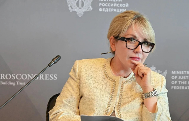 На полях Форума состоялась сессия «Гуманизация и систематизация уголовного закона как основа правовой стабильности: перспективы vs реальность» На полях Форума состоялась сессия «Гуманизация и систематизация уголовного закона как основа правовой стабильности: перспективы vs реальность»