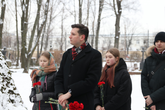 В Санкт-Петербурге прошли мероприятия, посвященные 181-й годовщине со дня рождения Анатолия Кони В Санкт-Петербурге прошли мероприятия, посвященные 181-й годовщине со дня рождения Анатолия Кони