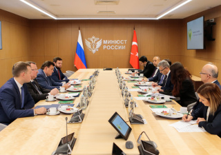 Состоялась встреча Министра юстиции Российской Федерации Константина Чуйченко и Генерального прокурора при Верховном апелляционном суде Турецкой Республики Мухсина Шентюрка