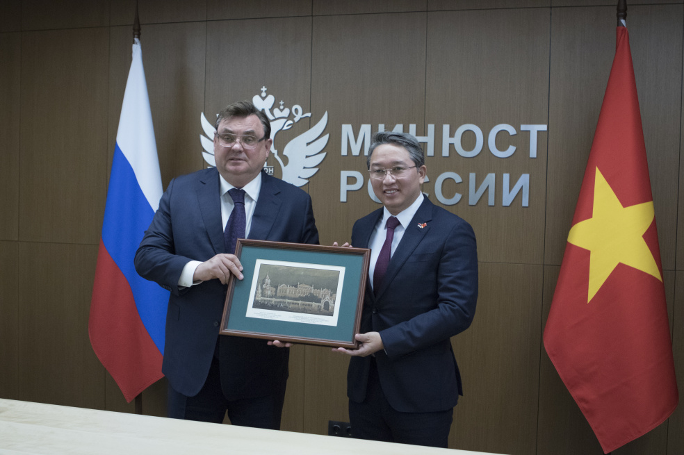 Состоялась встреча глав министерств юстиции Российской Федерации и Социалистической Республики Вьетнам